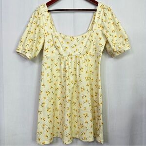 Stradivarius Floral Mini Summer Dress Sunflower Square Neck Yellow Large Stretch